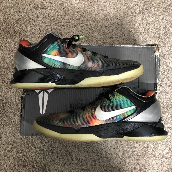 NIKE KOBE 7 GALAXY - Picture 3 of 7